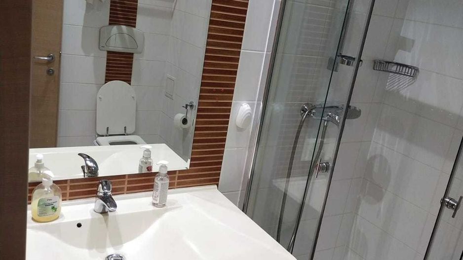 Inchiriere 2 Camere RIN Grand Residence, Vedere Parcul Vacaresti, Dressing - Poză 5