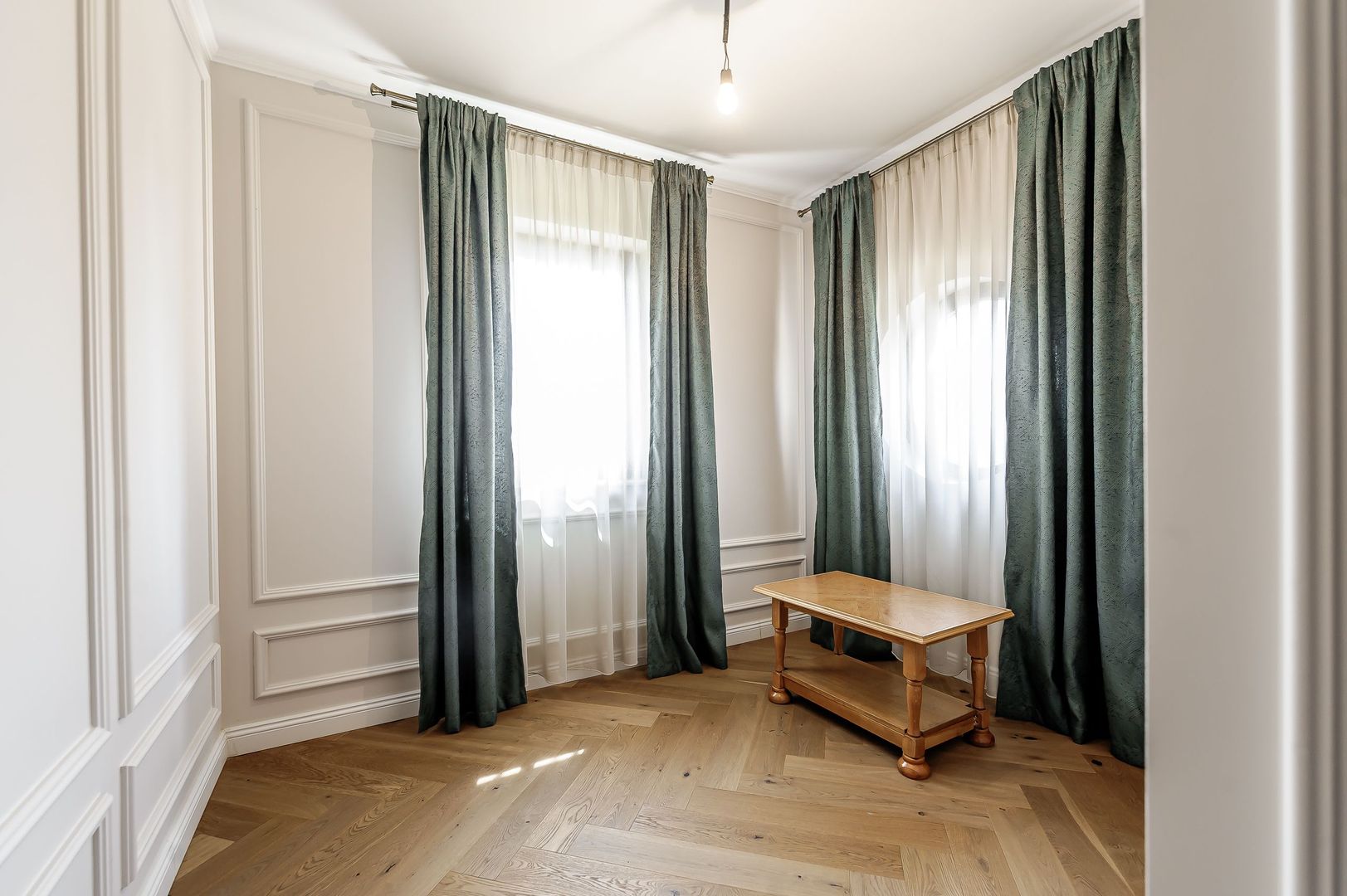 Vilă de lux, pentru o familie numeroasă, Spațiu, confort și intimitate - Poză 25
