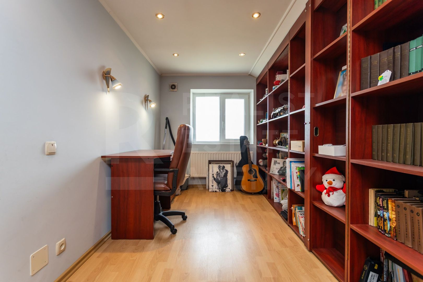 Casă în 4 nivele, amplasat pe strada Chicago, Stăuceni. - Poză 25