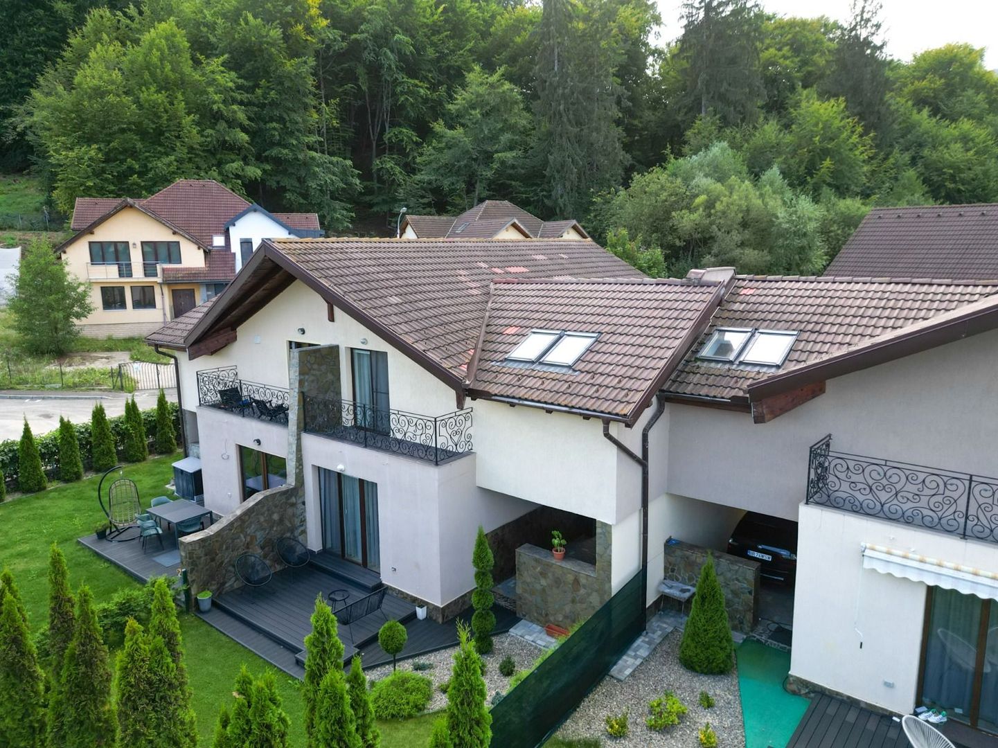Casă de închiriat în cartierul exclusivist - Green Valley - Poză 6