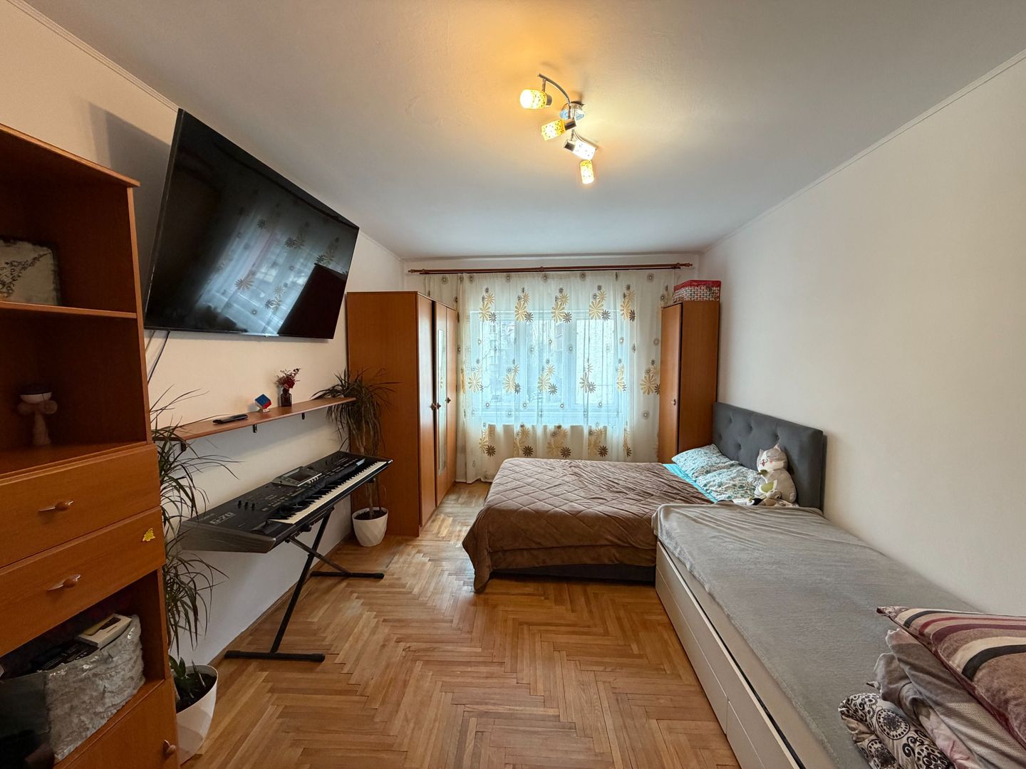 Apartament 3 camere | Zona Racadau | Etaj 1 - Poză 1