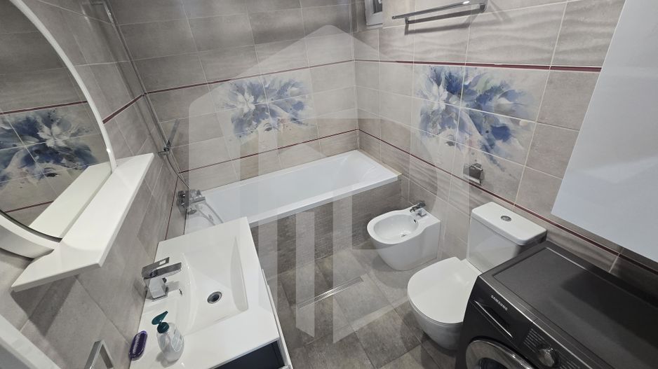 Casa singur in curte 4 camere 650 teren Piata Cluj - Poză 3