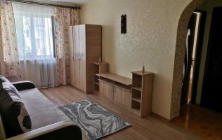 Apartament 2 camere de închiriat – FIX lângă Rond Podu Roș, locație excelentă!