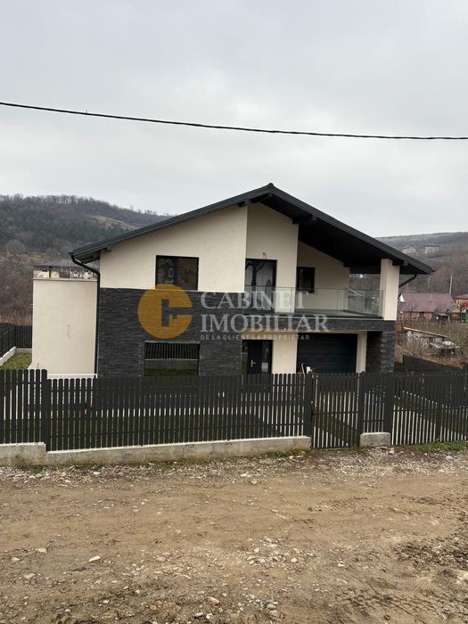 Casa individuala 4 camere TOMESTI Sala Sporturilor - Finalizata - GARAJ - Poză 2