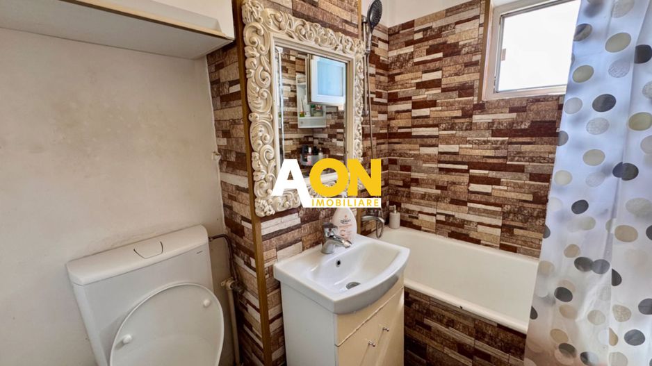 Apartament 3 camere decomandat de vânzare – zona Cetate - Poză 14