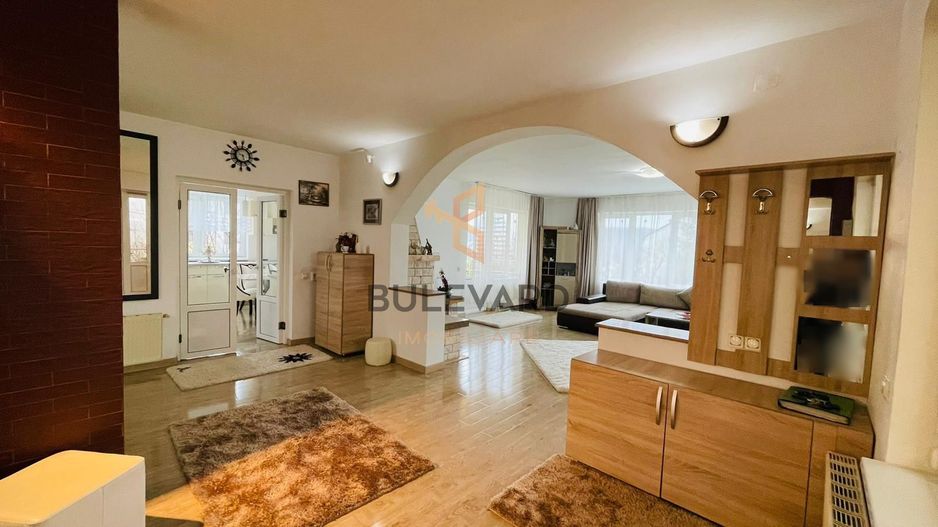 Comision 0! Casa individuala cu piscina si teren de 1000 mp! - Poză 3