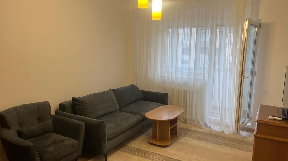 DE INCHIRIAT apartament 4 camere - Sun Plaza - Poză 3