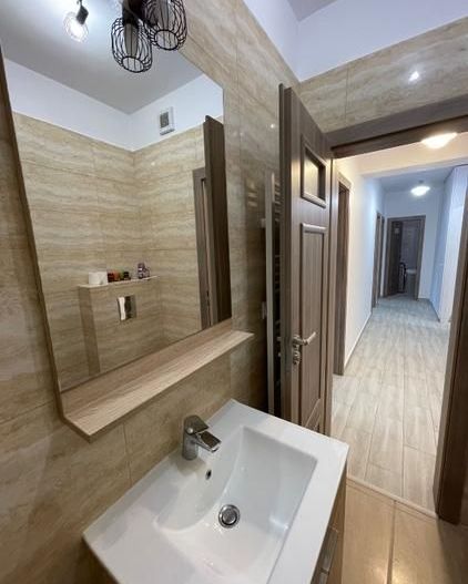 Prima închiriere, apart 3 camere decomandat, 2 băi, metrou Muncii - Poză 10