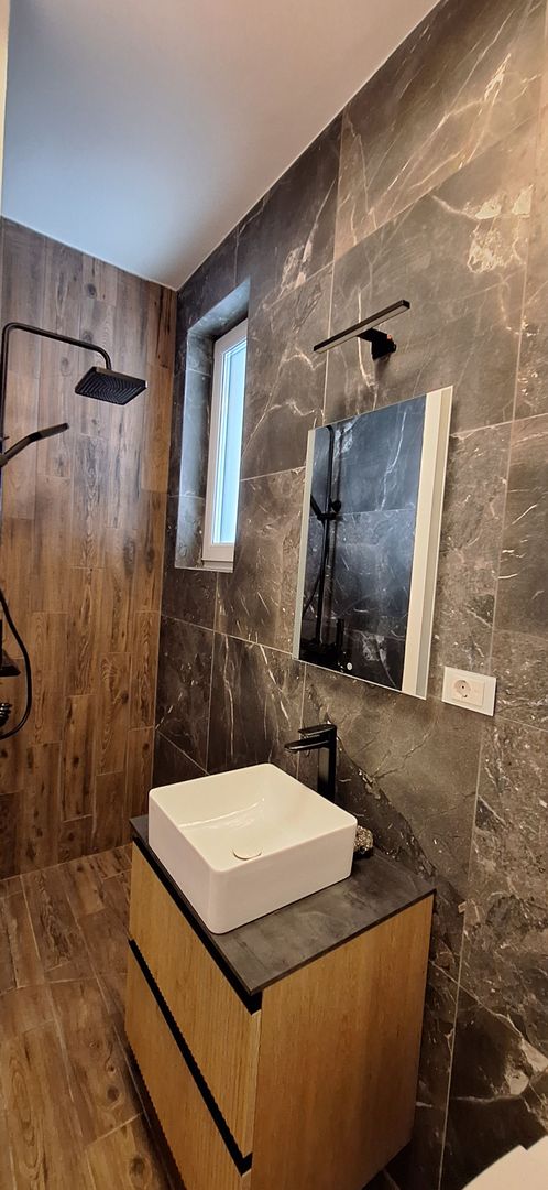 Duplex superb despartit prin garaj - Poză 24