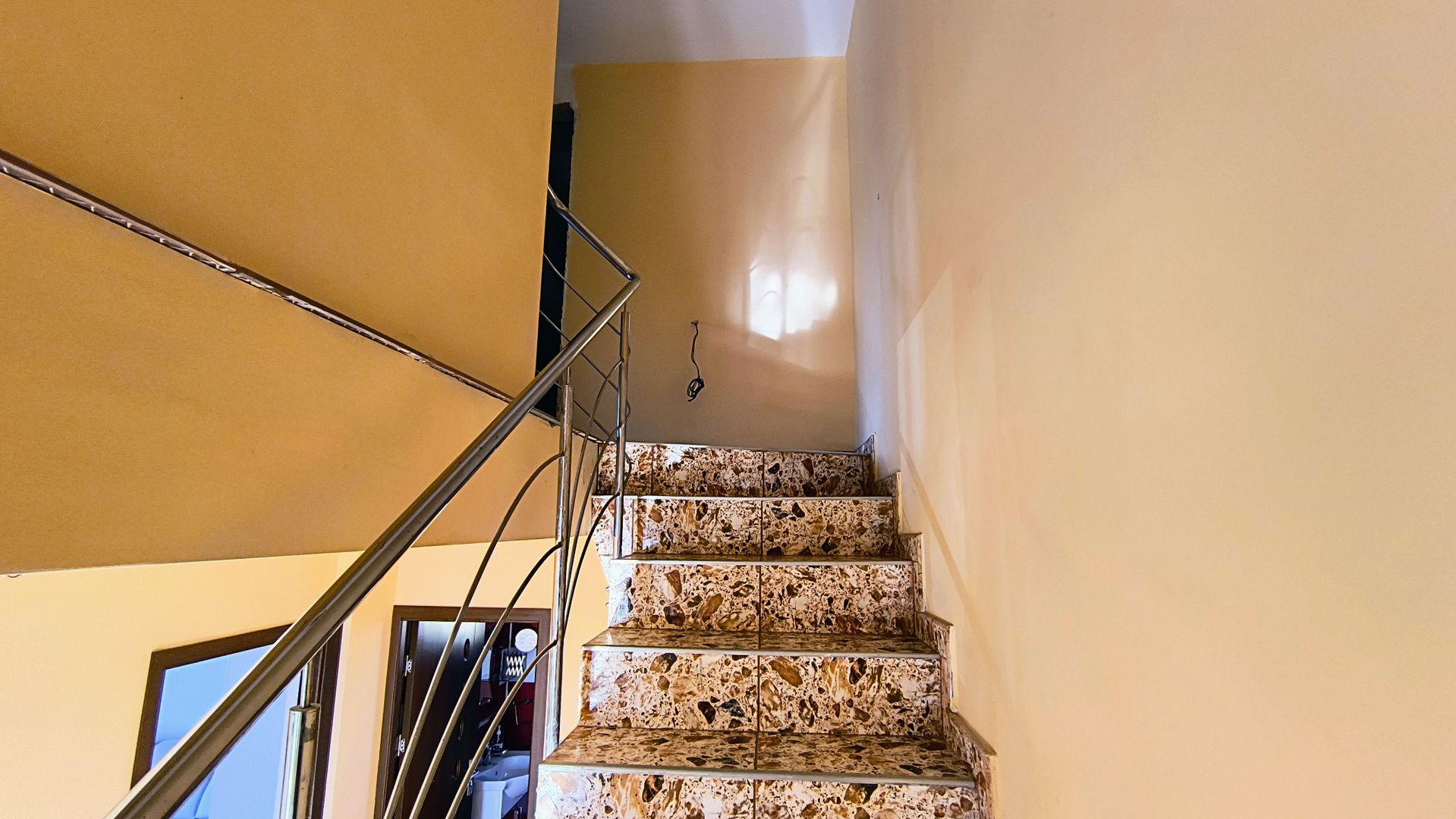 Năvodari | Casă spațioasă cu teren mare - Poză 22