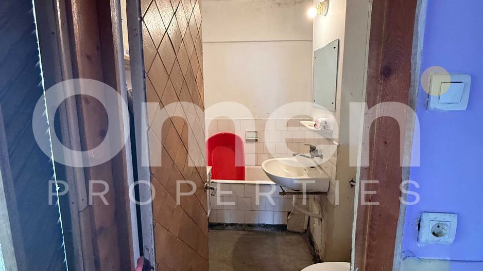 Apartament spatios, complet renovabil, zona Granicerilor - Poză 7