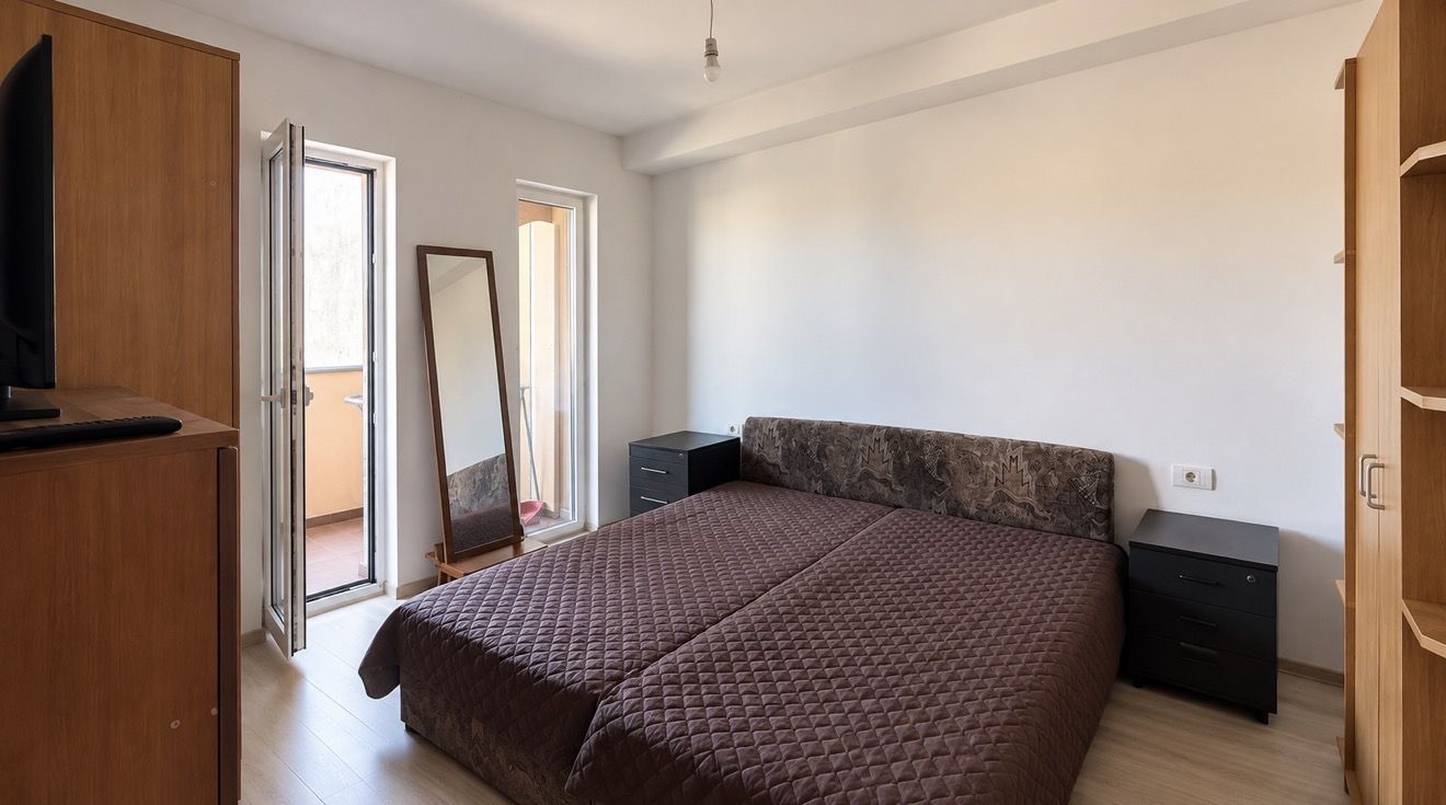 DE ÎNCHIRIAT Apartament 72 mp | Zona Aradului, Str. Felix - Poză 2