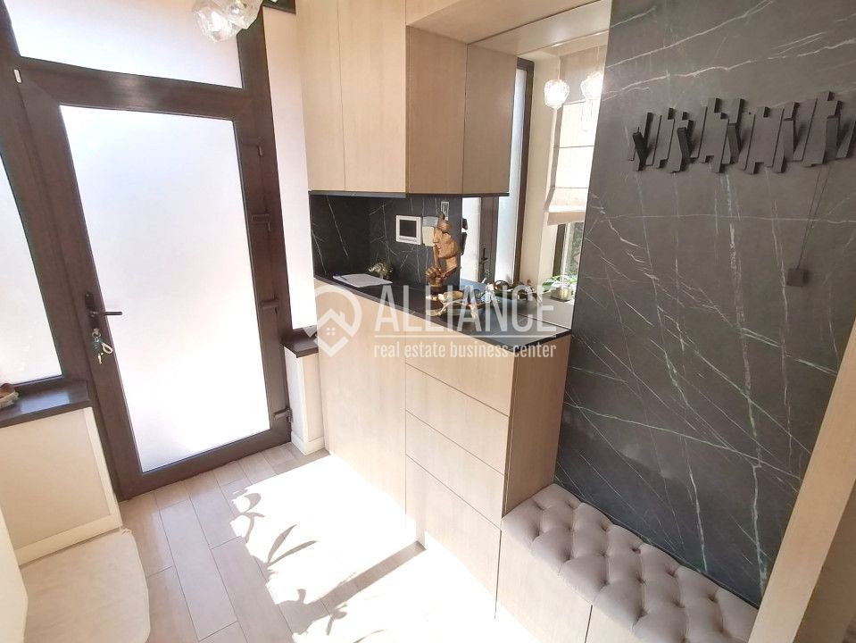 COICIU (Cod 01) Armonie și Eleganță pentru Două Generații! - Poză 10