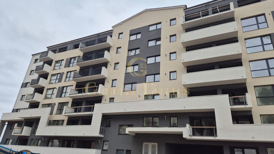 Apartament cu 3 camere, Tractoru, Brasov - Poză 3