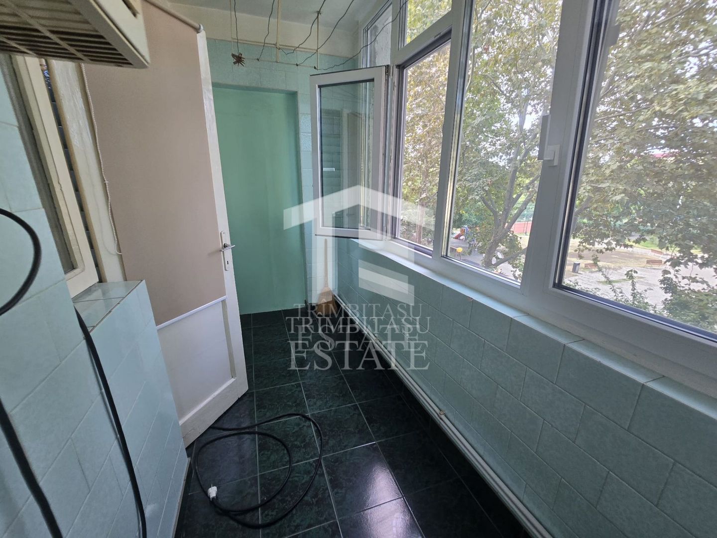 FALEZA NORD- Apartament 3 camere de vanzare. - Poză 17