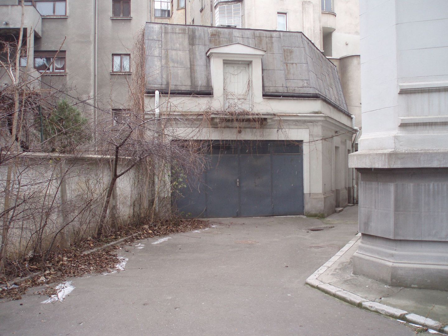 Vila 1000 mp teren 750 Romana Victoriei 16 camere - Poză 5