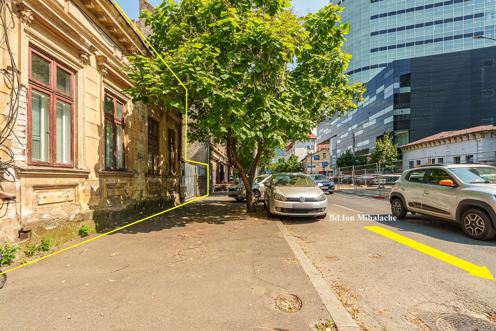 Piata Victoriei Mihalache stradal Corp Casa monument curte comuna - Poză 1