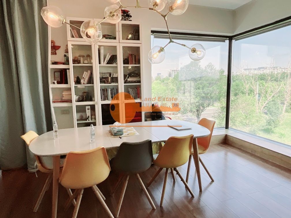 4 camere LAcul Tei ( parcare ) - Poză 1