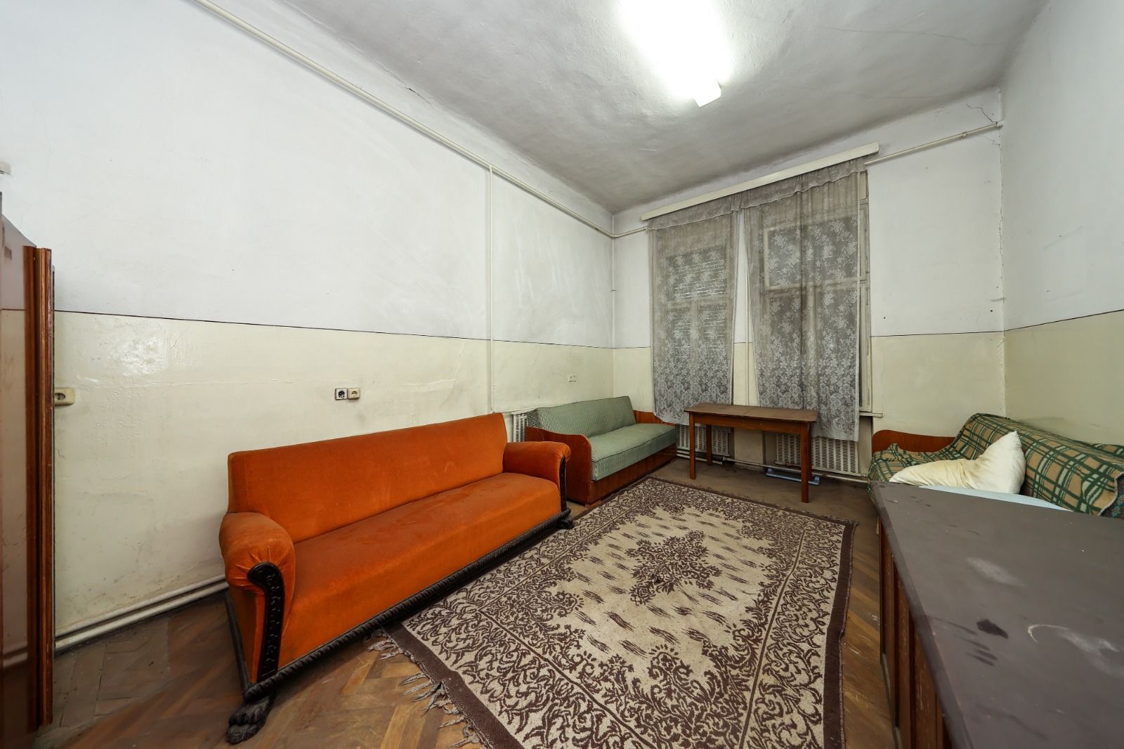 Casă spațioasă în centrul orașului Sfântu Gheorghe | Teren 1300 mp - Poză 21