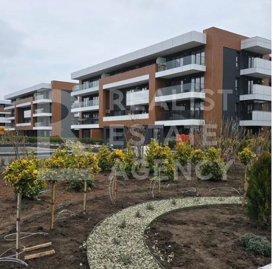 Vânzare apartament - 4 camere , sector 3 - București - Poză 2