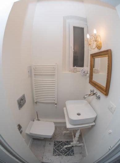 APARTAMENT 3 CAMERE NOU RENOVAT - ZONA SINAIA - Poză 14