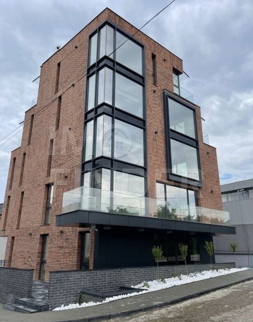 Inchiriere cladire de birouri, clinica, zona Leroy Merlin - Poză 1