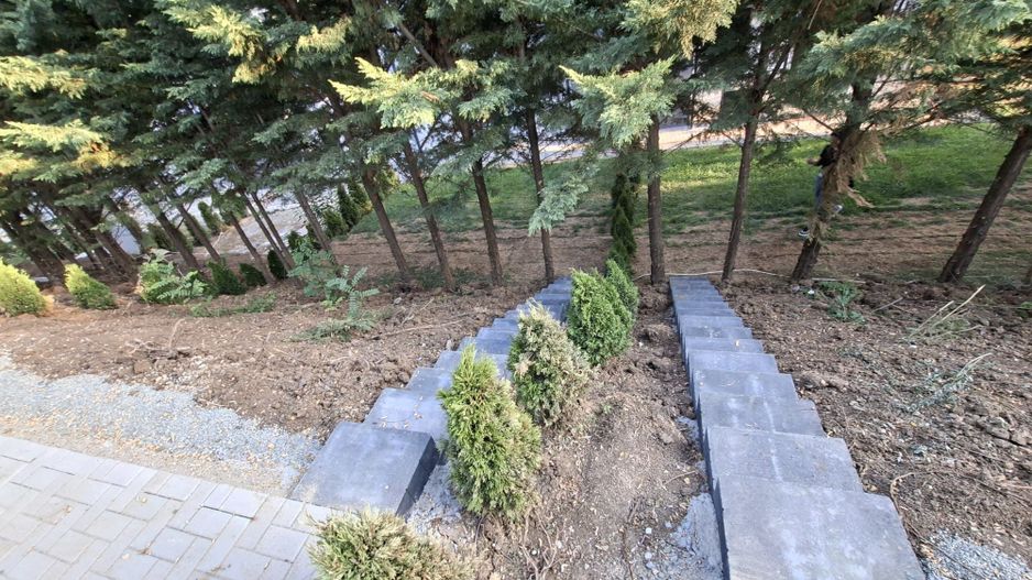 Apartament premium 49.7 mp utili 2 camere si curte 50 mp in Da Vinci - Poză 12
