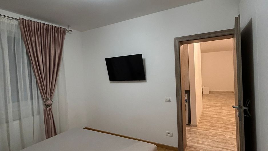 Giroc-Unitatea Militara  | 2 Camere | Mobilat si Utilat | Loc de parcare - Poză 12