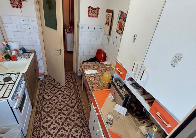 Apartament 2 camere, etaj 4,  Ultracentral; - Poză 4