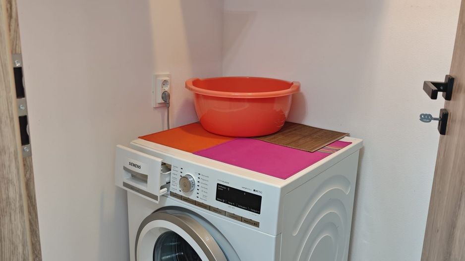 Apartament 2 camere mobilat si utilat modern str, N Labis - Poză 6