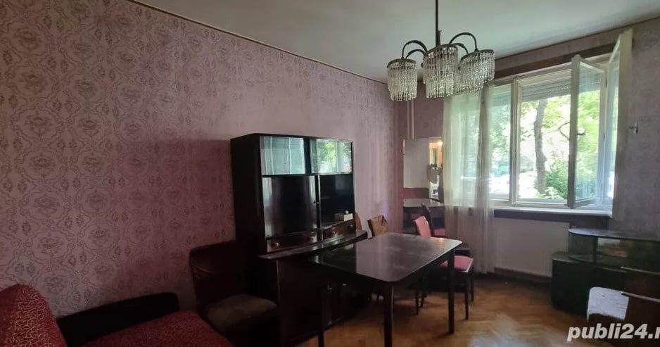 De vânzre apartament spațios în Satu Mare, pe Aleea Mircești, cu 3 camere, - Poză 1