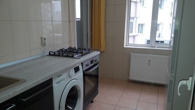 Studio spațios, mobilat complet, balcon, metrou 5 min, zona Decebal - Poză 6