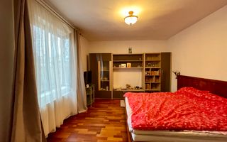 Casă parter 123 mp, complet renovată, curte generoasă, teren 400 mp - Giulesti - Poză 22