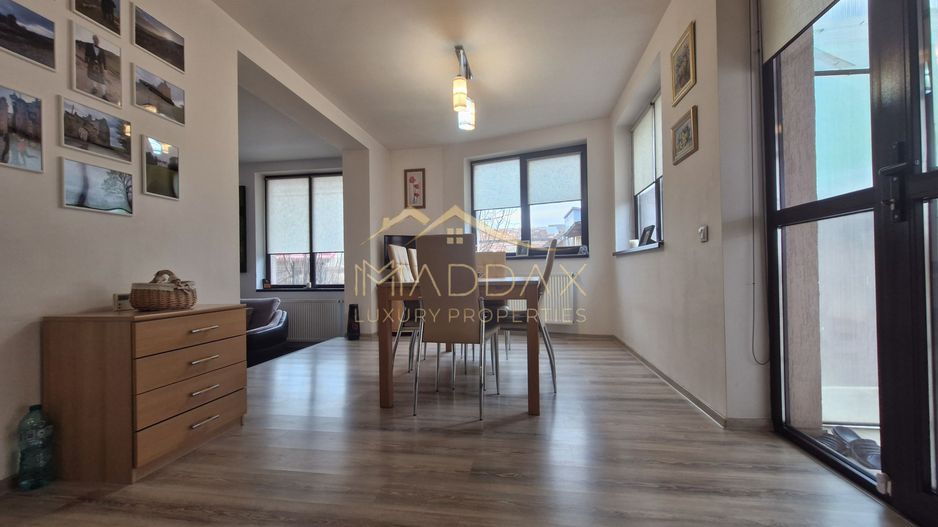 Vilă *5 camere // Cartier Ion Creangă // Sector 2 - Poză 10