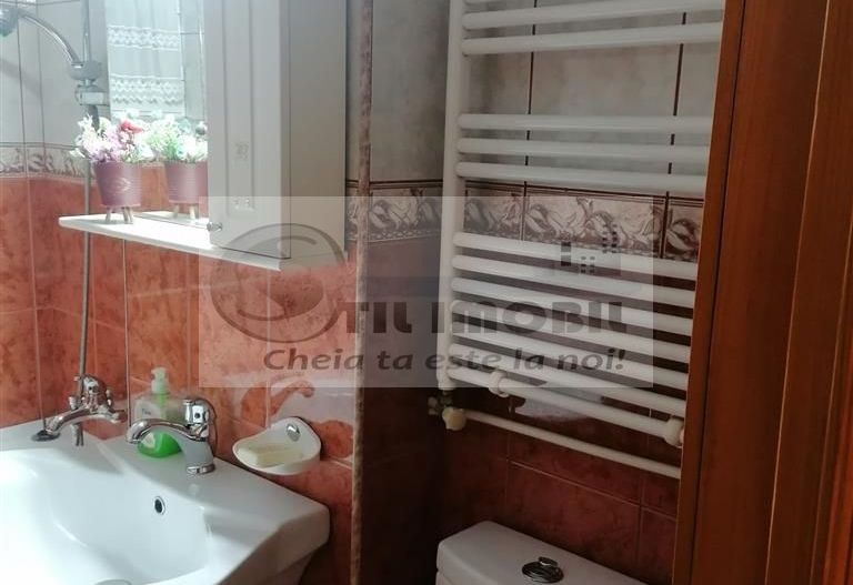 Apartament 4 camere - Zona Rond Vechi - Cug - 650 Euro - Poză 22