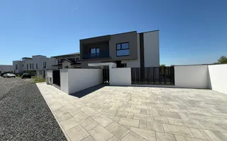 Locuinta individuala in stil contemporan - Poză 15
