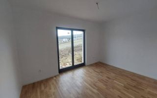 Vilă chalet modern cu perete panoramic de sticlă - Livezeni, Mureș - Poză 8