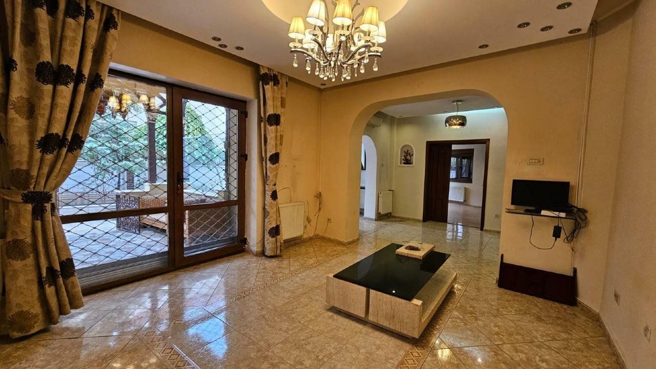 Casa individuala (singur in curte), zona centrala - Poză 8