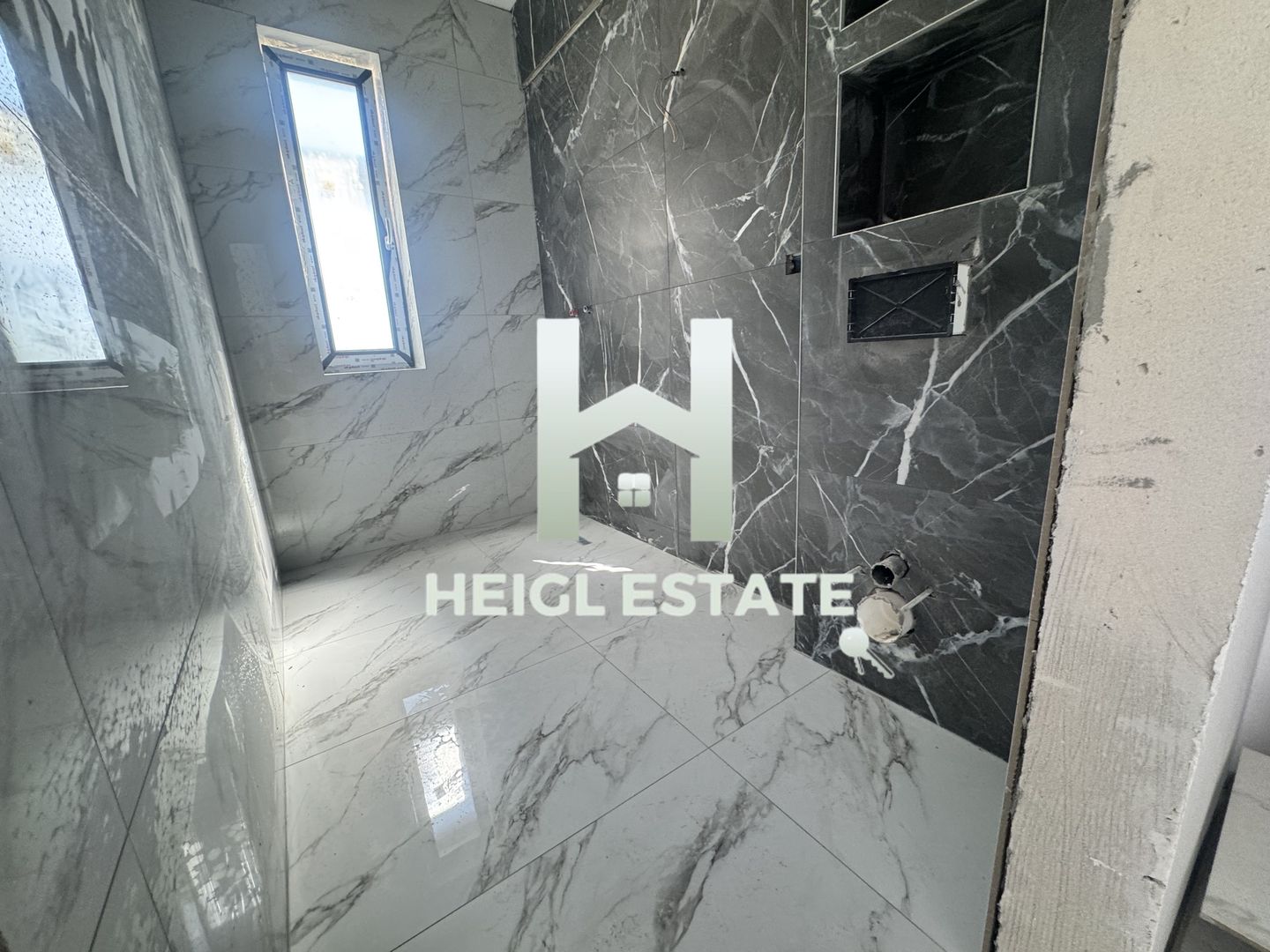 Apartament 2 camere, Giroc strada Neptun, terasă 12 mp - Poză 3