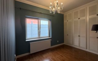 Apartament modern la vila cu gradina si teren 263mp aproape de centru - Poză 14