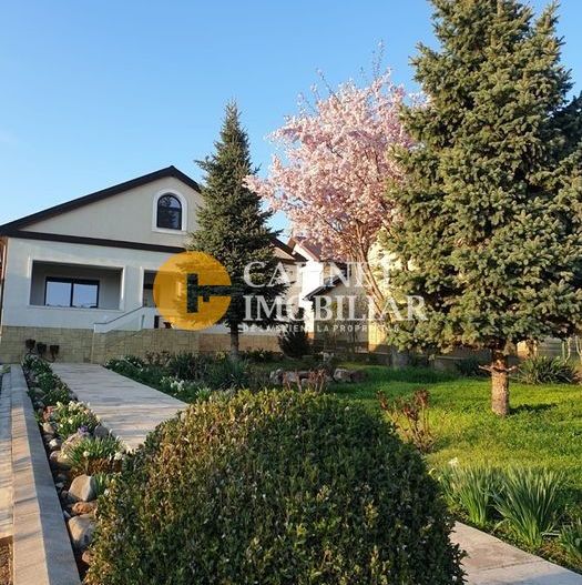 Proprietate deosebită în Aroneanu – 2 case pe teren generos de 1209 mp - Poză 9