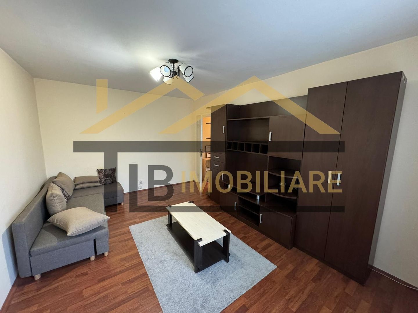 Apartament de 3 camere, 64mp, decomandat, Zona Cornisa - Poză 2