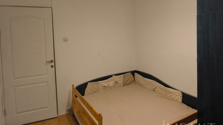 Apartament  cu 3 camere decomandate, 2 băi, etaj 1 - Zorilor - Poză 8