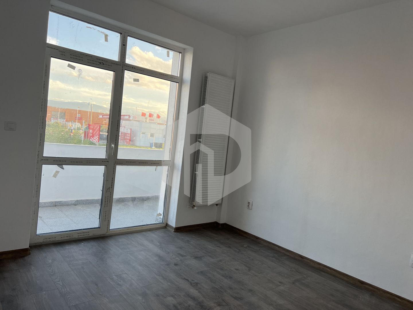 Apartament 3 camere la CHEIE/ Turnisor/ INTABULAT/ Etaj 1/ 2 balcoane - Poză 11