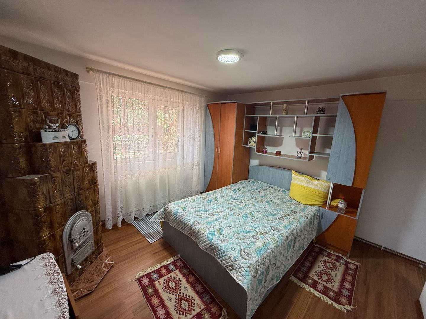 Vila S+P+1,+ garaj inchis + terasa si teren intravilan 6300 mp - Poză 27