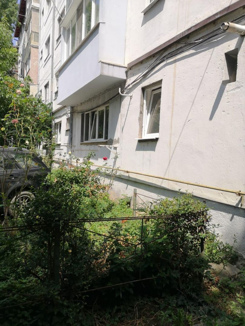 Apartament cu doua camere-zona Girocului - Poză 2