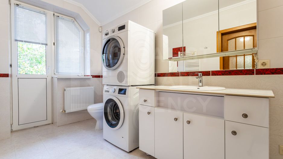 Chirie, casă, 3 camere, strada Sergiu Radautanu Codru - Poză 11