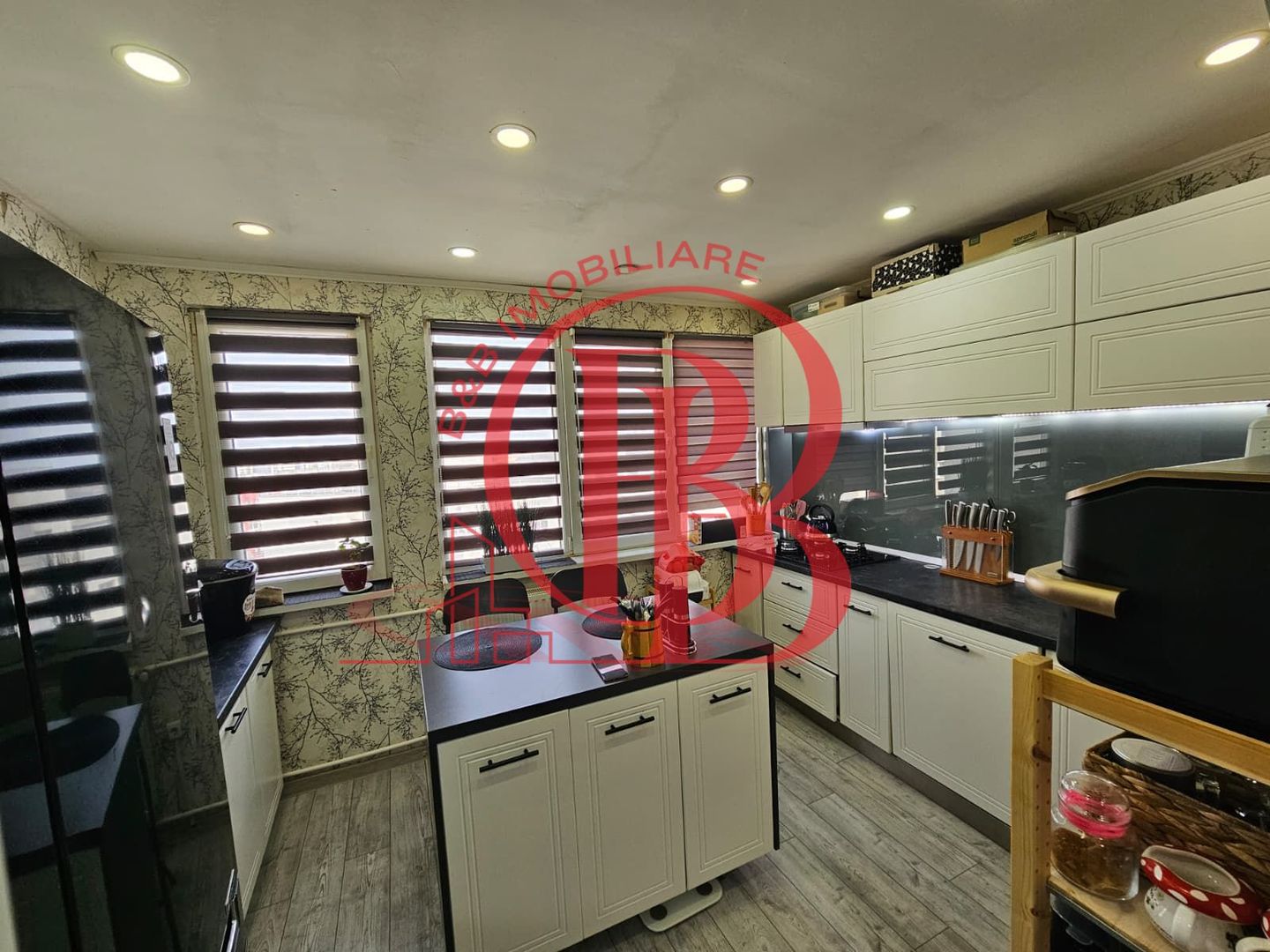 Apartament 3 camere-Metrou Costin Georgian-Piata Minis - Poză 6