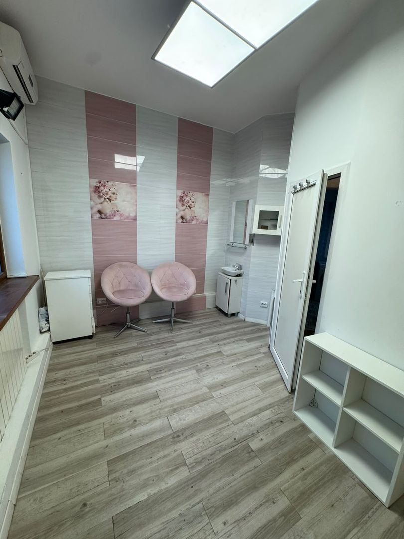 Apartament Victoriei, 79 mp, Parter - Potrivit Locuință sau Spațiu Comercial v19 - Poză 17