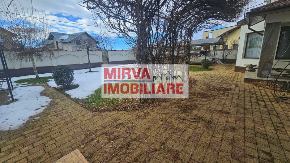 Vilă spațioasă Strejnicu S+P+1E+M, 8 camere, garaj, teren 595 mp - Poză 3